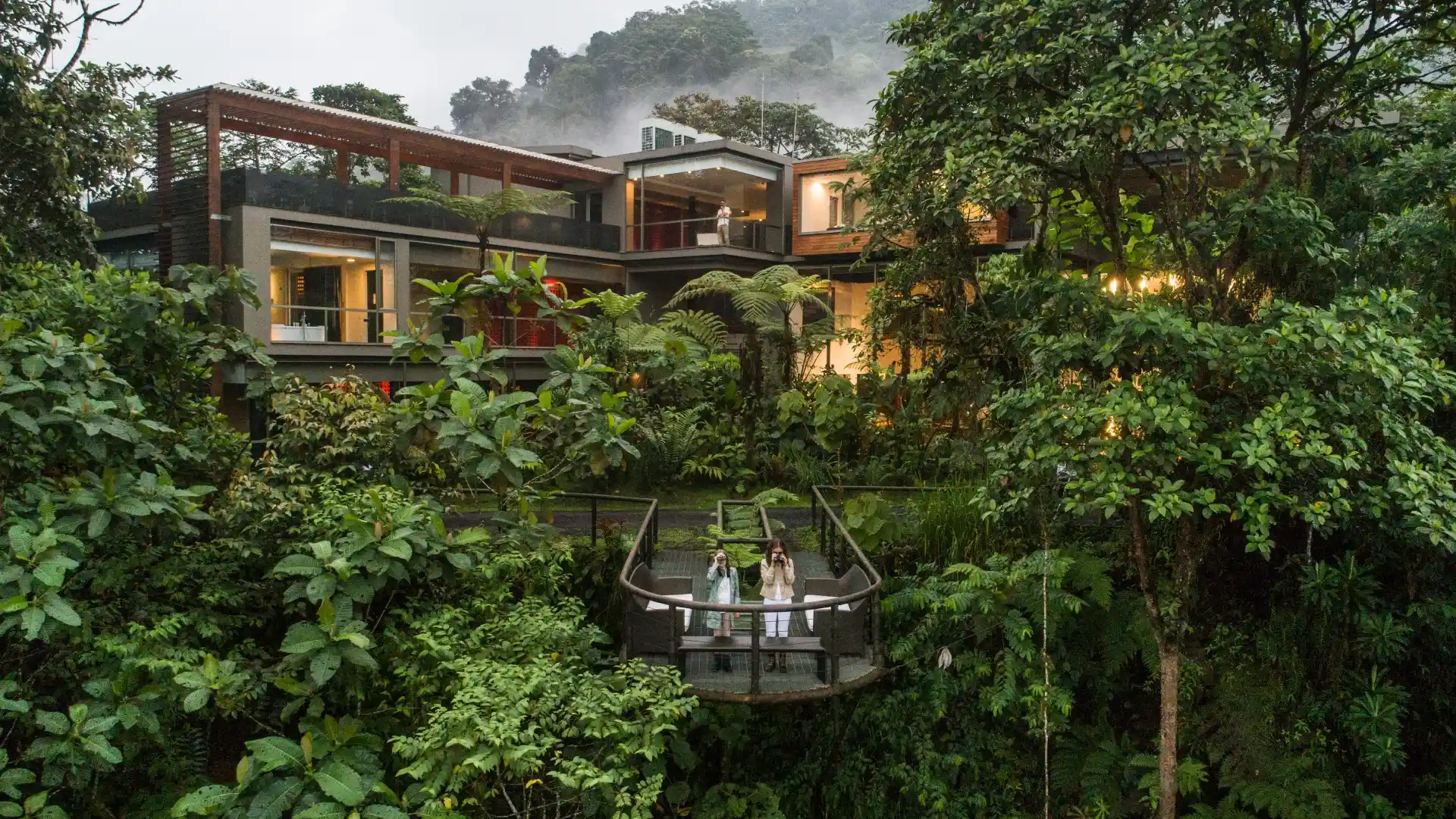 Mashpi Lodge — lodge panoramic